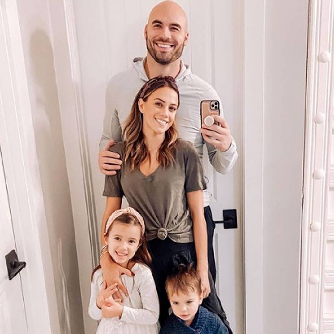 Mike and Jana with their son and daughter before the divorce.